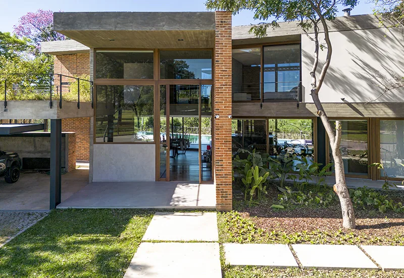 Villa La Serena, aberturas de madera Tosco Piemontesa